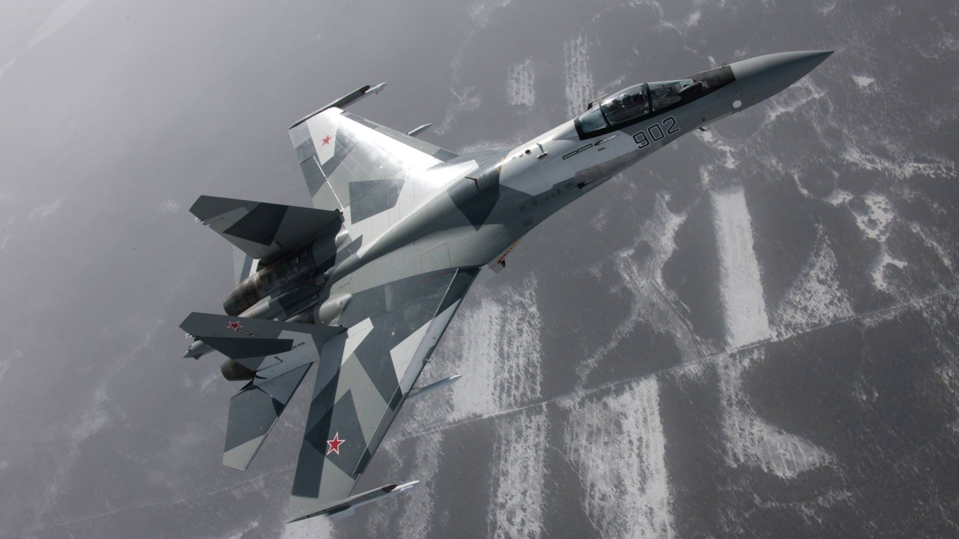  Су-35 е най-маневреният съветски изтребител 