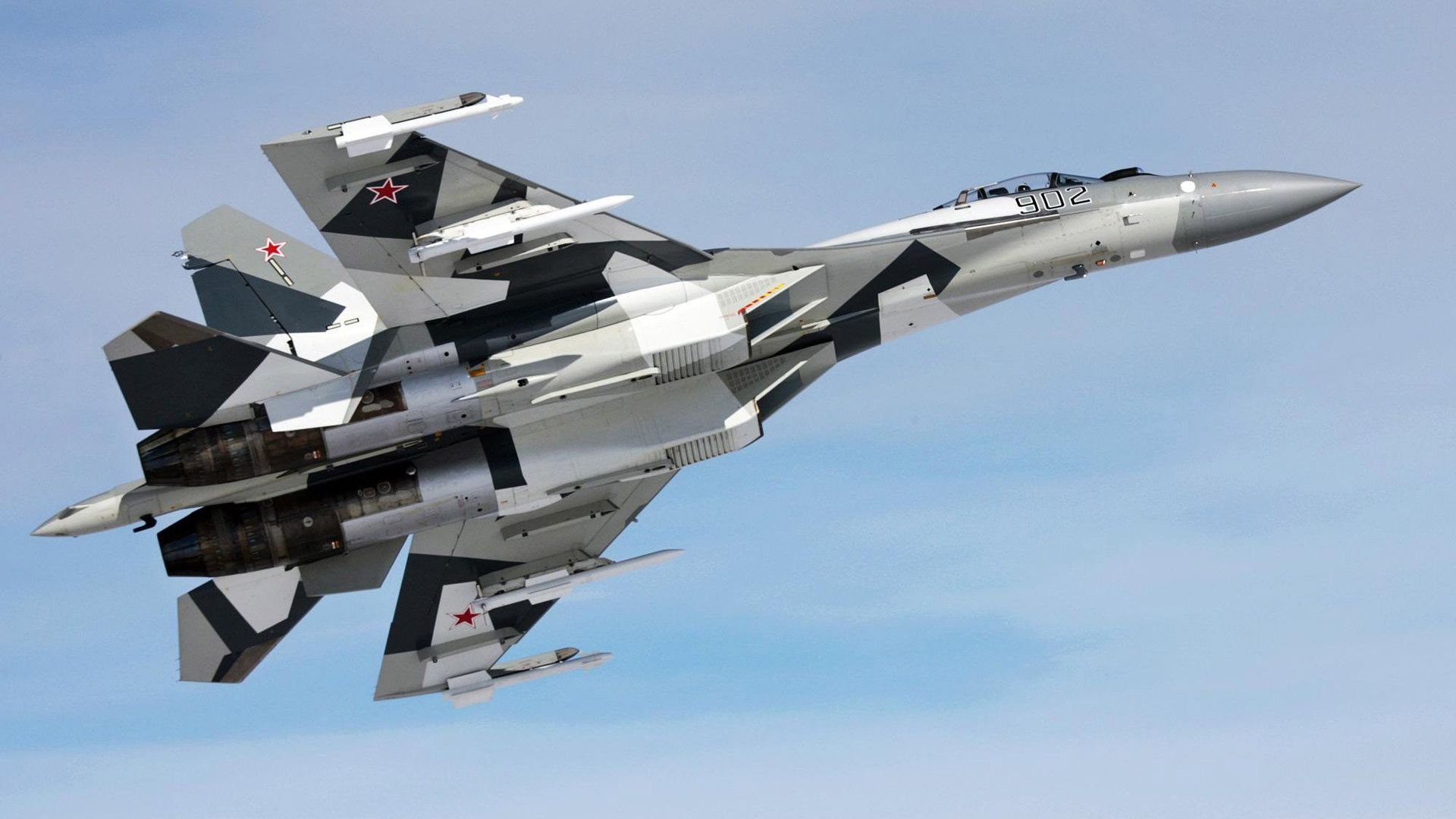 Два руски изтребителя Су 34 са се сблъскали в небето над