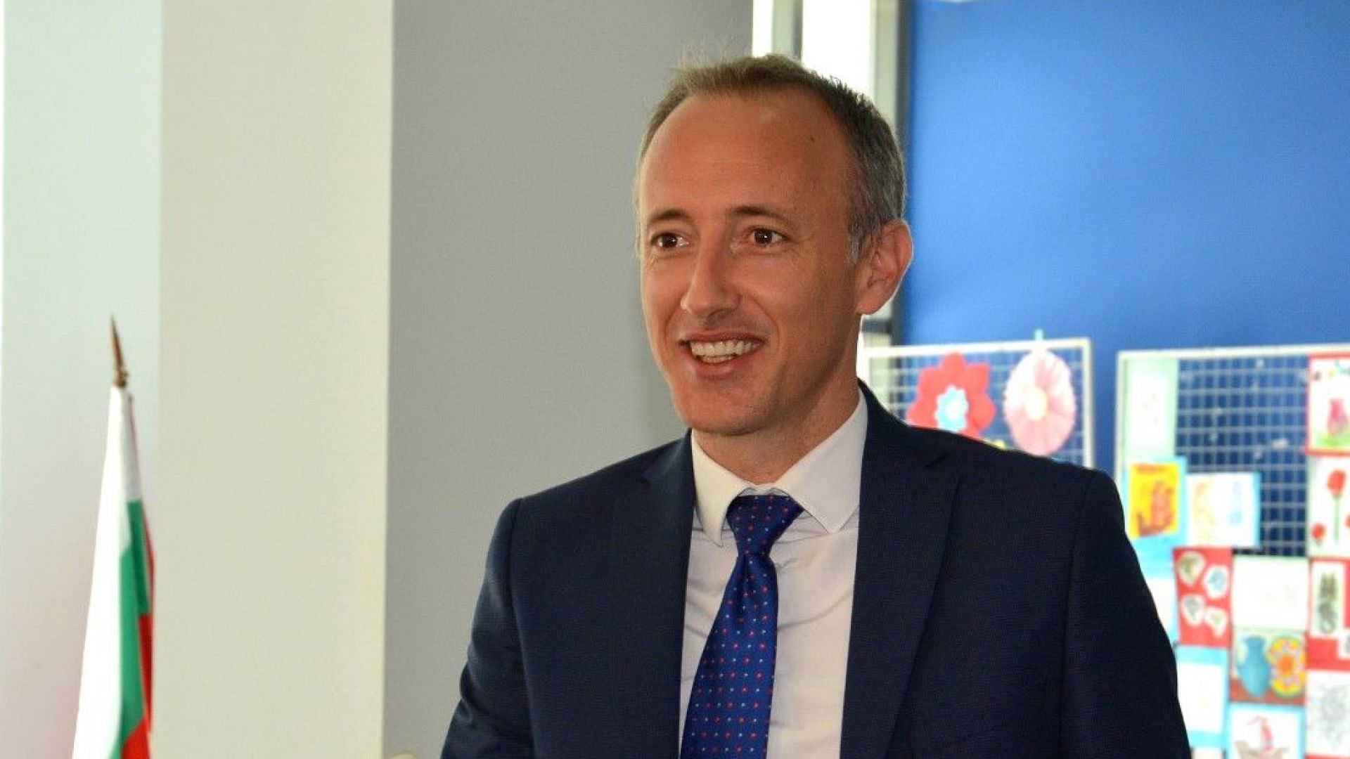 Министърът на образованието и науката Красимир Вълчев изрази несъгласие с