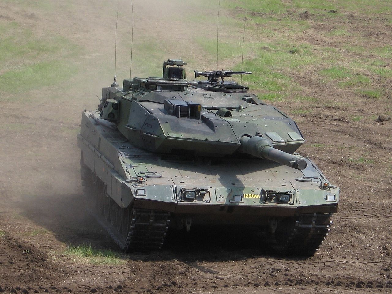 Шведски Leopard 2A6