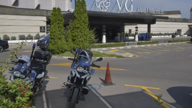 Столичната полицията и Столичната РЗИ проведоха акция в хотел Маринела