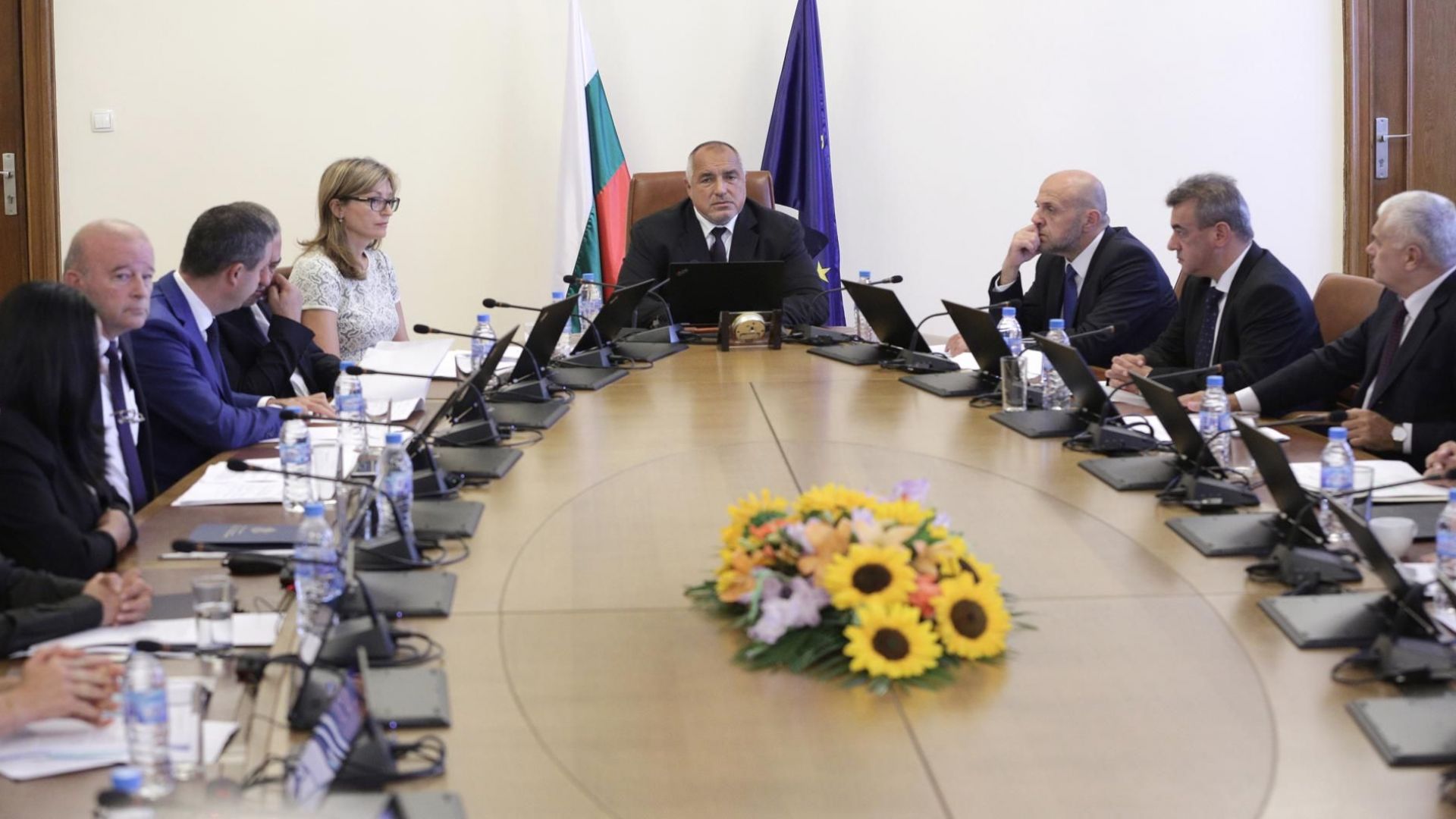 Започнаха обсъжданията на предстоящите рокади в правителството Вече е ясно