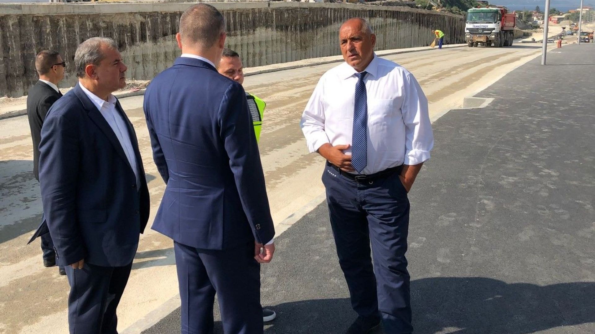 Министър председателят Бойко Борисов инспектира строителните и ремонтни дейности на инфраструктурни