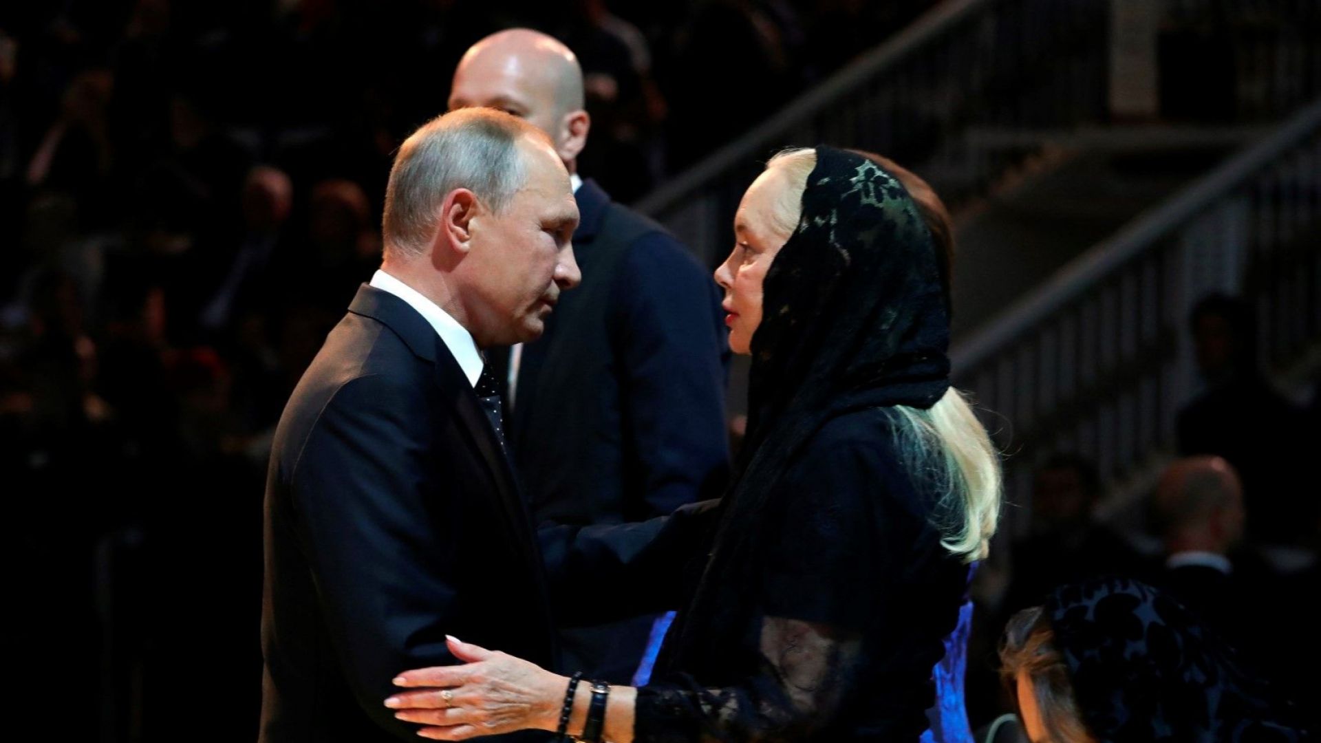 Русия се прости с певеца Йосиф Кобзон на траурна церемония