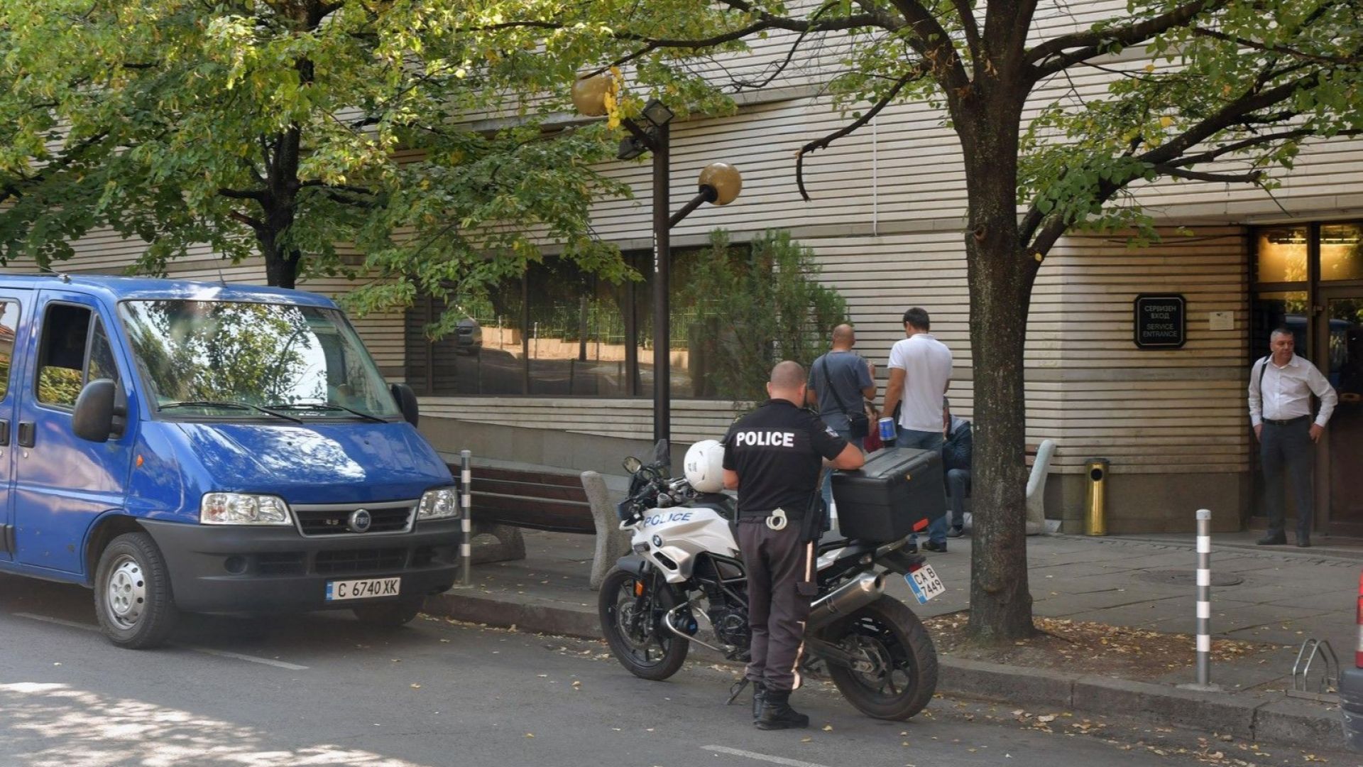 2 от 10 те милиона в брой са открити в апартамент