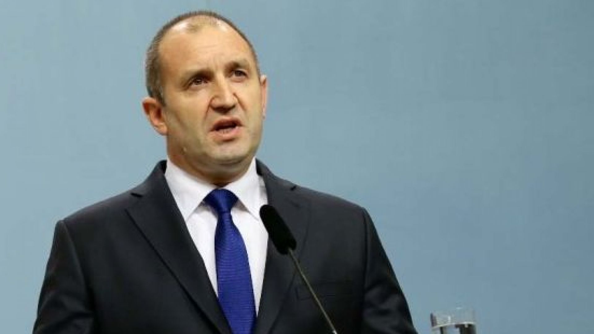 Започва новият политически сезон Известно е че дори да обърнете