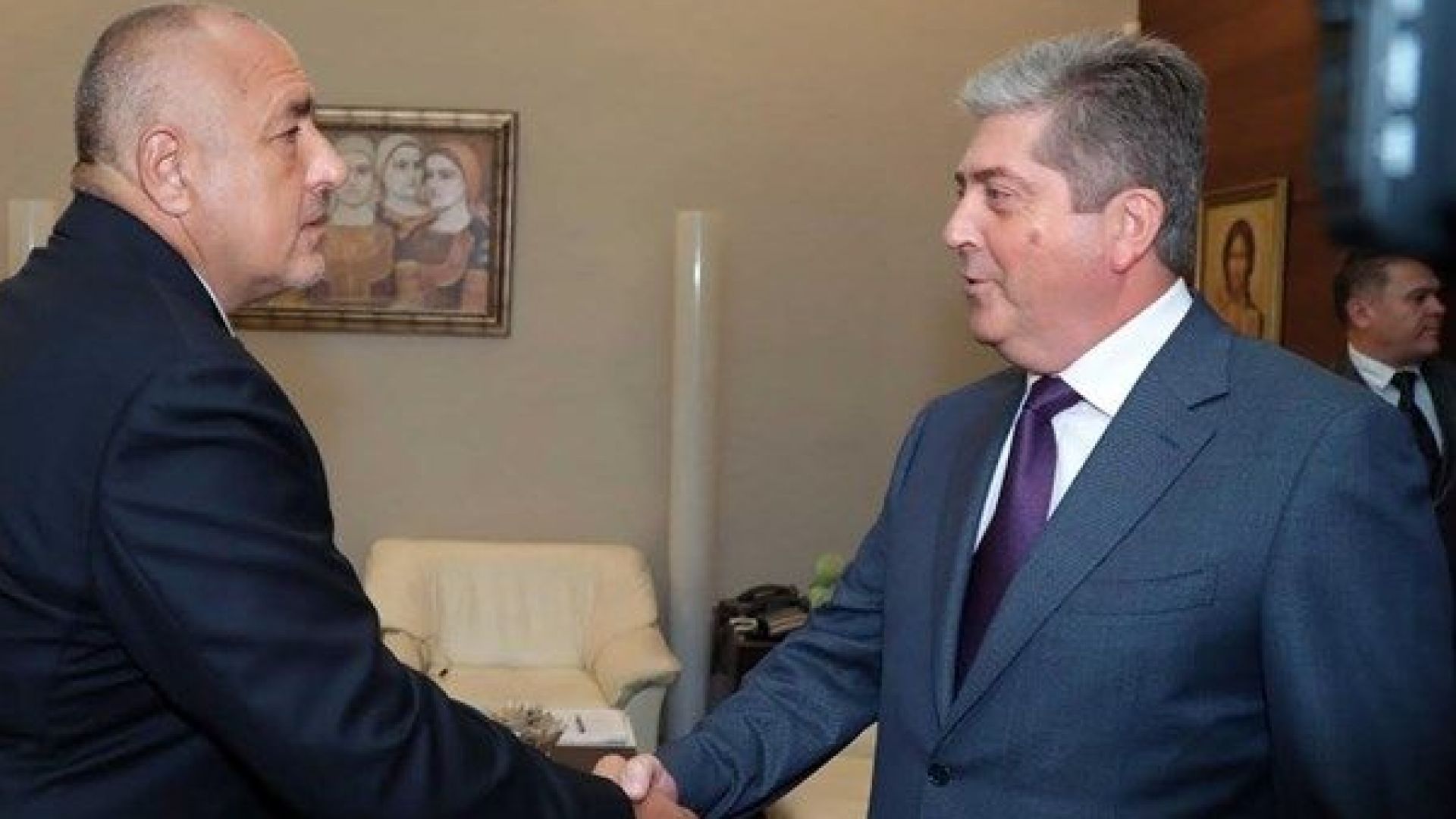 Първанов настоя пред Борисов за нов договор за "общата история" с Македония