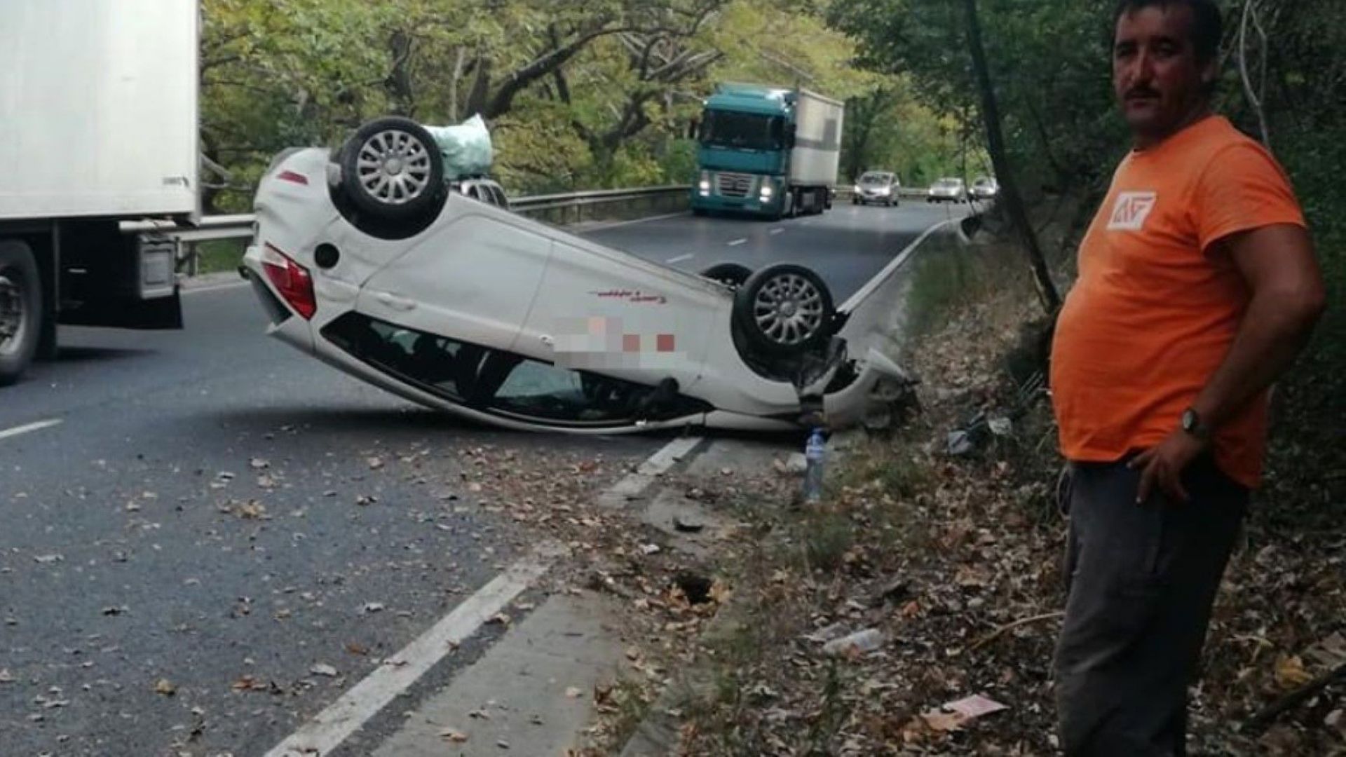 Свличане на скална маса причини тежка катастрофа в Кресненското дефиле
