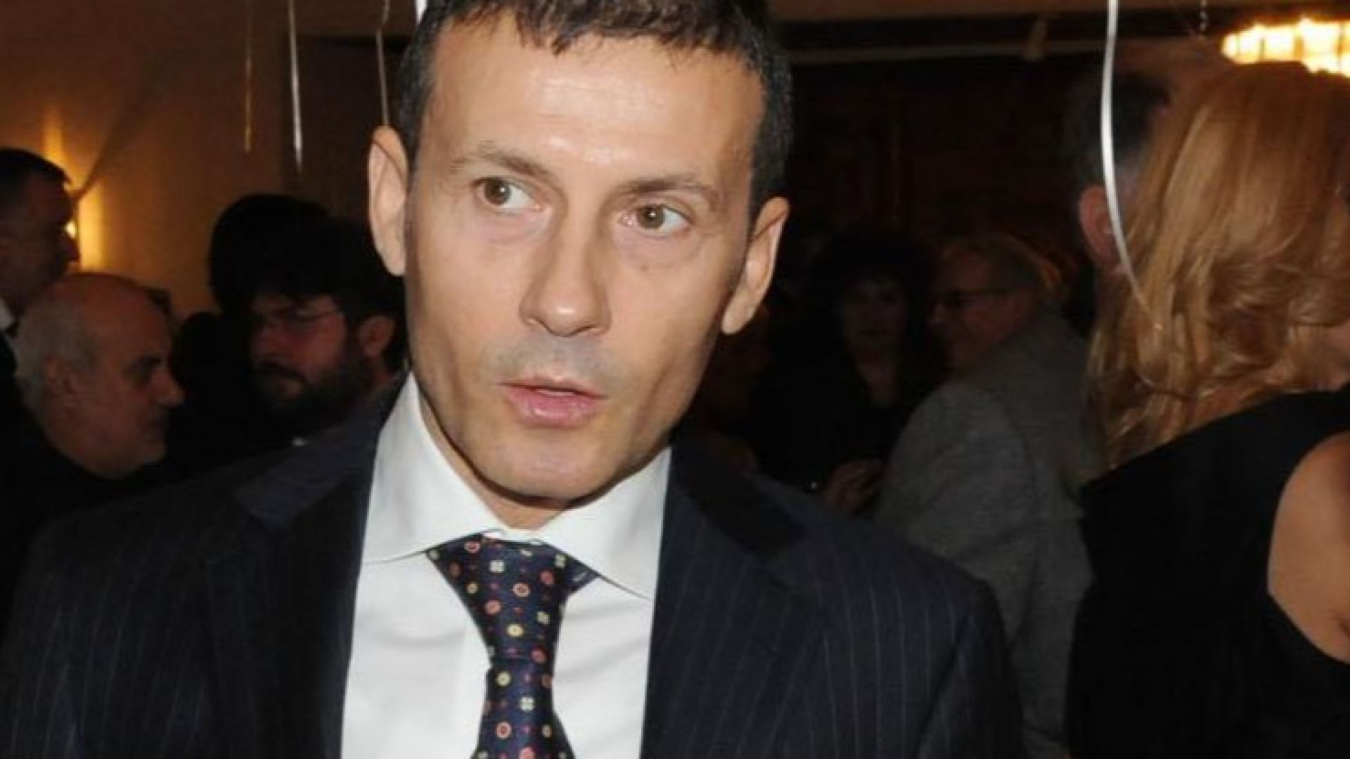 Специализираната прокуратура извършва следствени действия в офиси намиращи се в