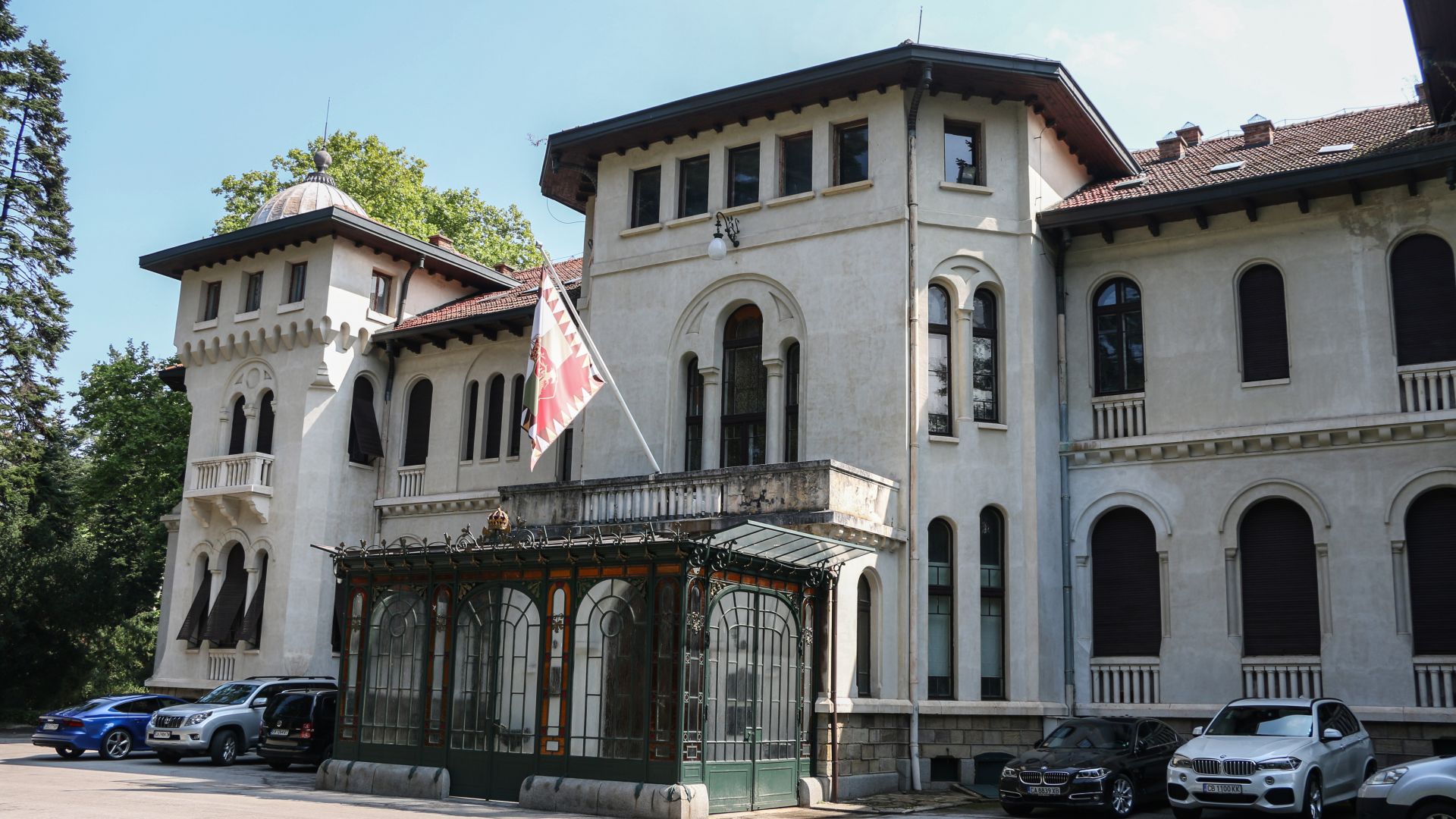 Отворено писмо подписано от група от хора с различни професии