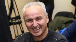 Герой от САЩ '94 става учител по физическо
