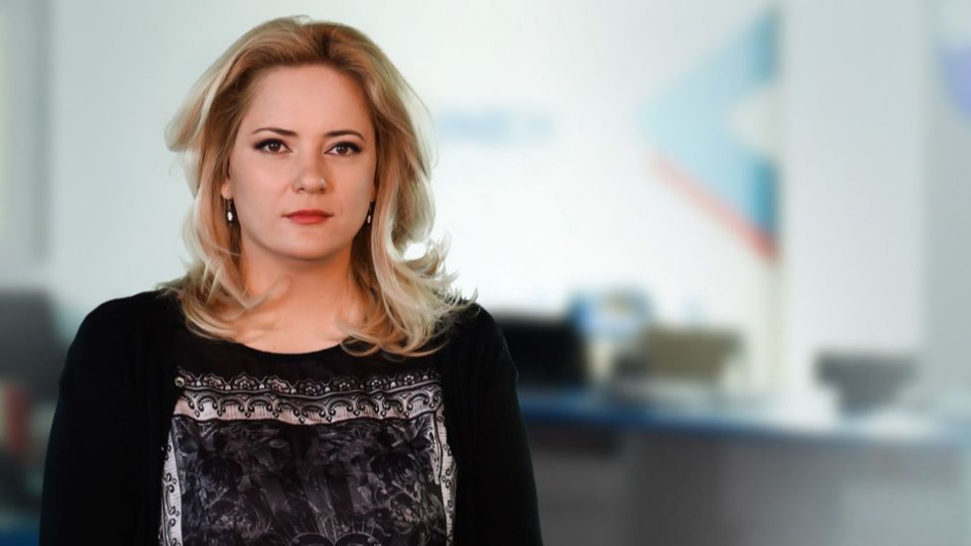Лора Крумова напуска "Шоуто на Николаос Цитиридис"