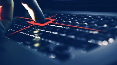 Единият от шестимата задържани за шпионската афера е пуснат на