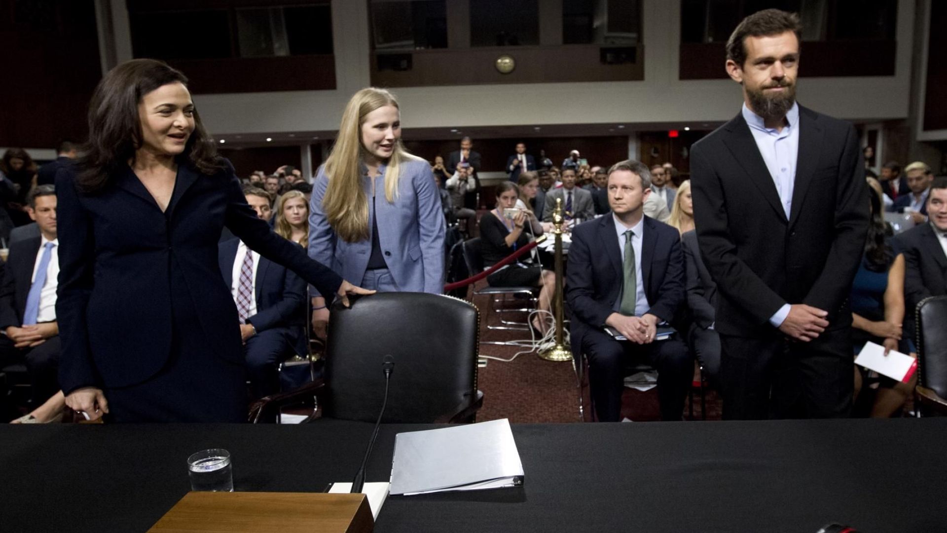 Главният изпълнителен директор на Фейсбук Шерил Сандбърг призна че социалната