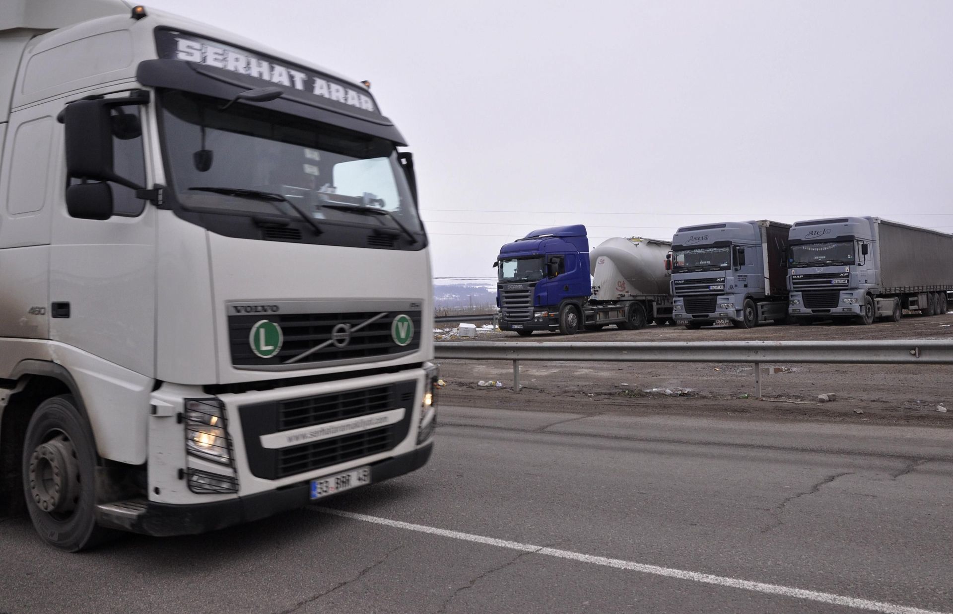 Съветът на ЕС съобщи, че е приел днес окончателното въвеждане на по-безопасни и по-аеродинамични кабини на камионите