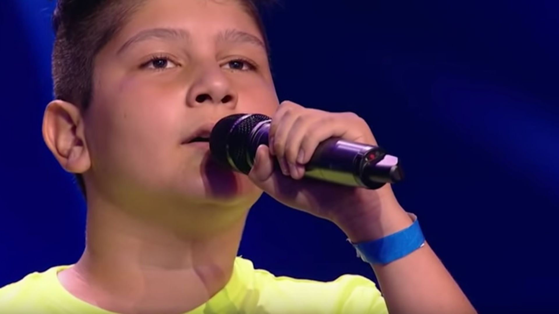 12-годишно българче вдигна на крака журито на "Чехия търси талант"