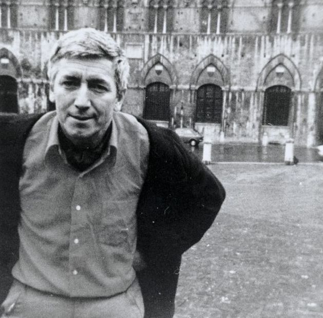 На 7 септември 1978 г., докато социалистическа България празнува рождения ден на Тодор Живков, Георги Марков е смъртоносно отровен на моста Ватерло над река Темза в Лондон. На 11 септември той издъхва. 