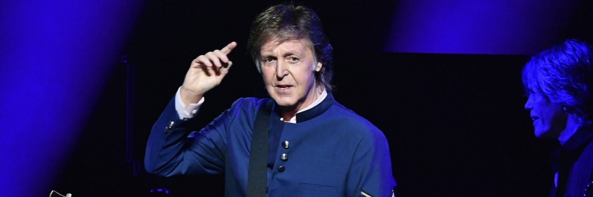 Пол Макартни събра знаменитости на концерт в нюйоркското метро (видео)