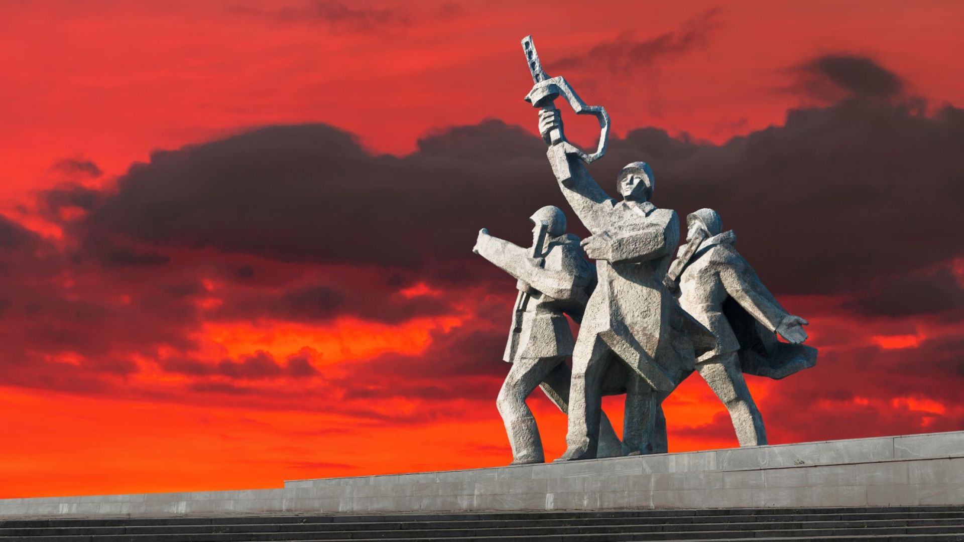 За мнозина тази дата е свързана с коренна промяна