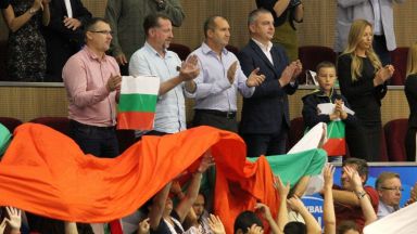 Президентът към волейболистите: Играхте красиво (видео)