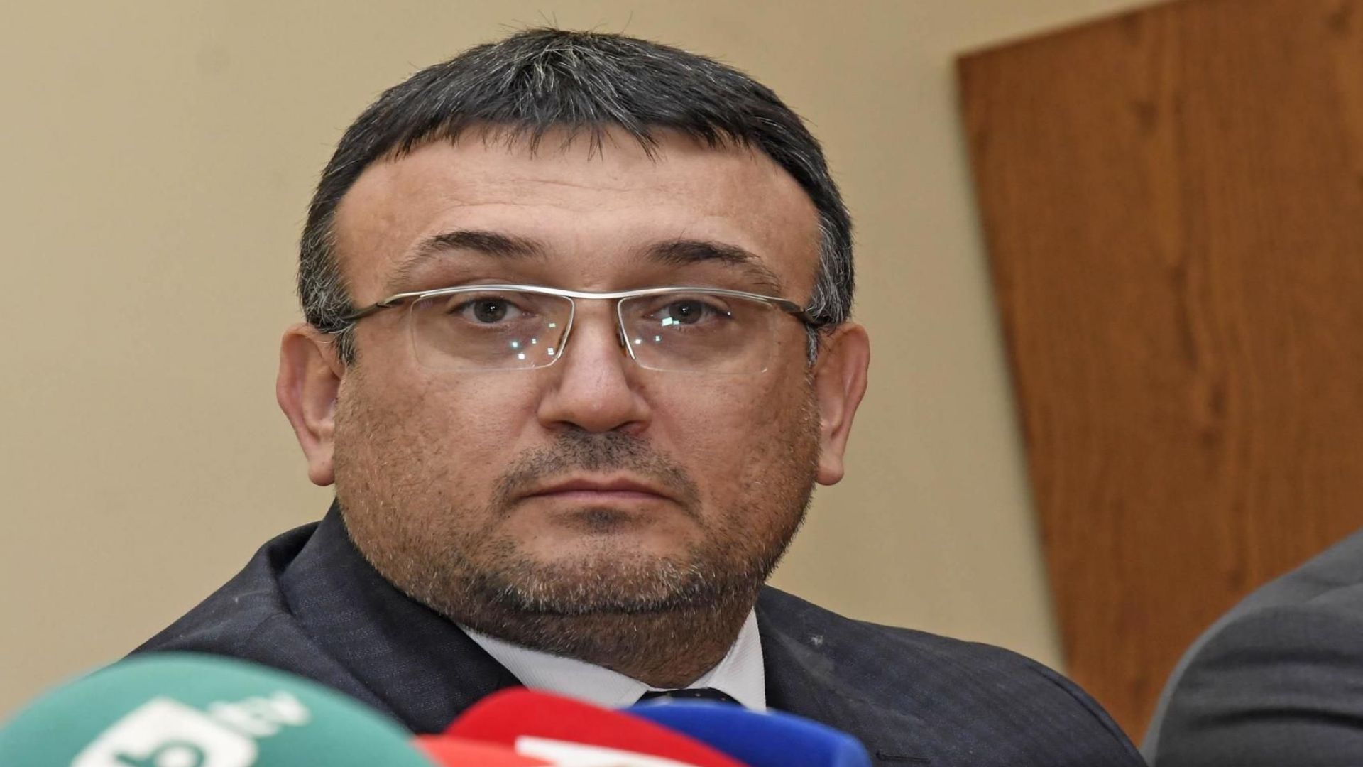 Единственият от тримата кандидати за министри който коментира номинацията си