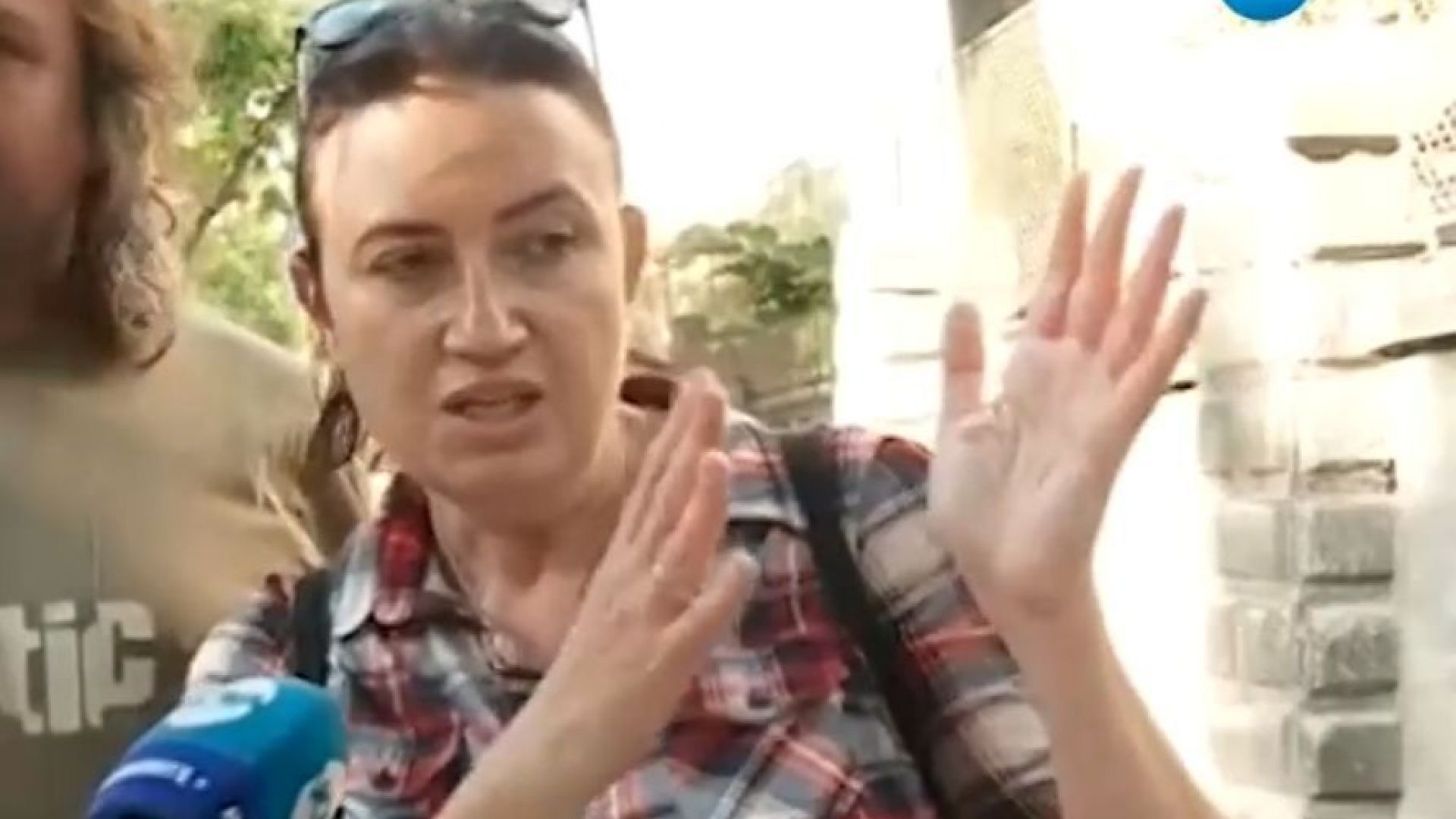 Проговори жената която твърди че е ударена на пътя от