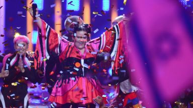 Лисабон предаде на Тел Авив символичните ключове на "Евровизия"