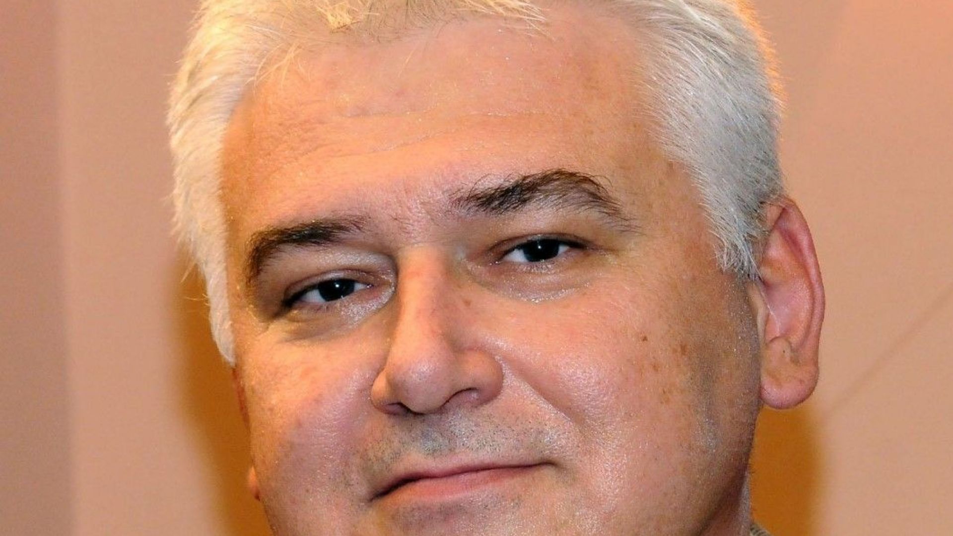 Правителството иска Младен Маринов да стане министър президентът трябва да