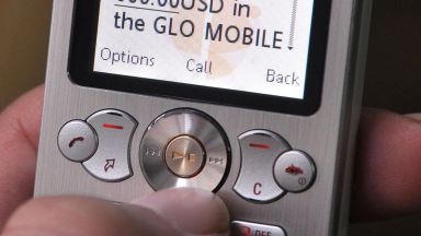 Голяма телефонна измама по стара схема даване на пари