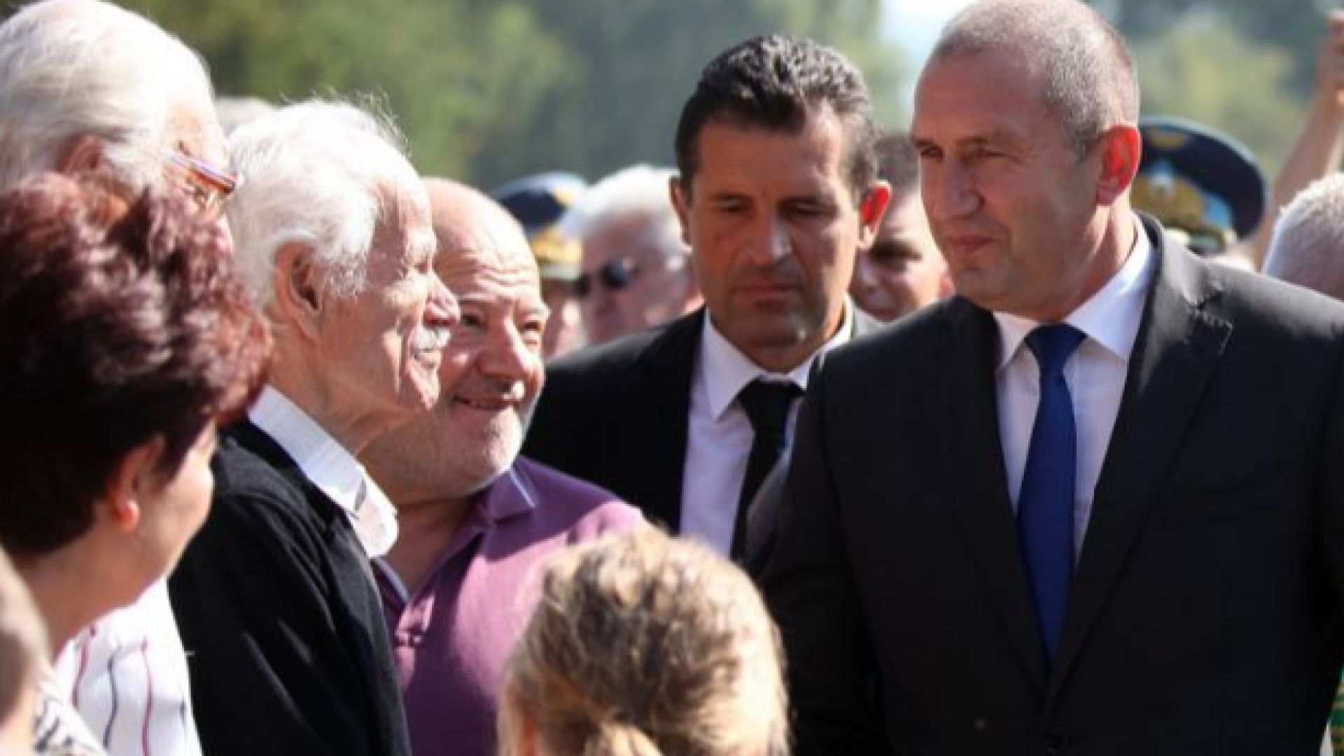 Дейността на офицерите и сержантите от запаса и резерва е