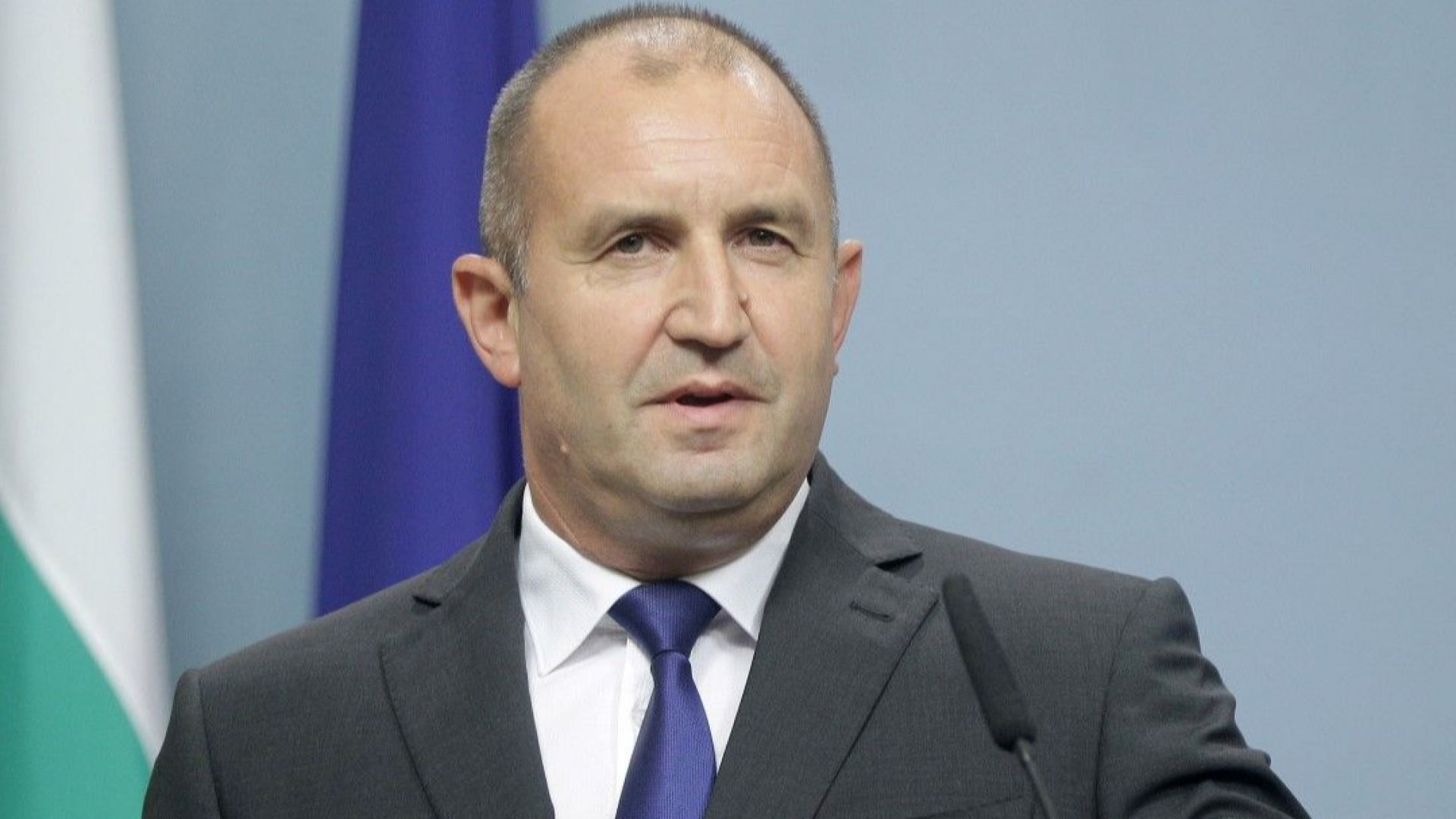 Президентът Румен Радев отправи призив за национално единение В специално