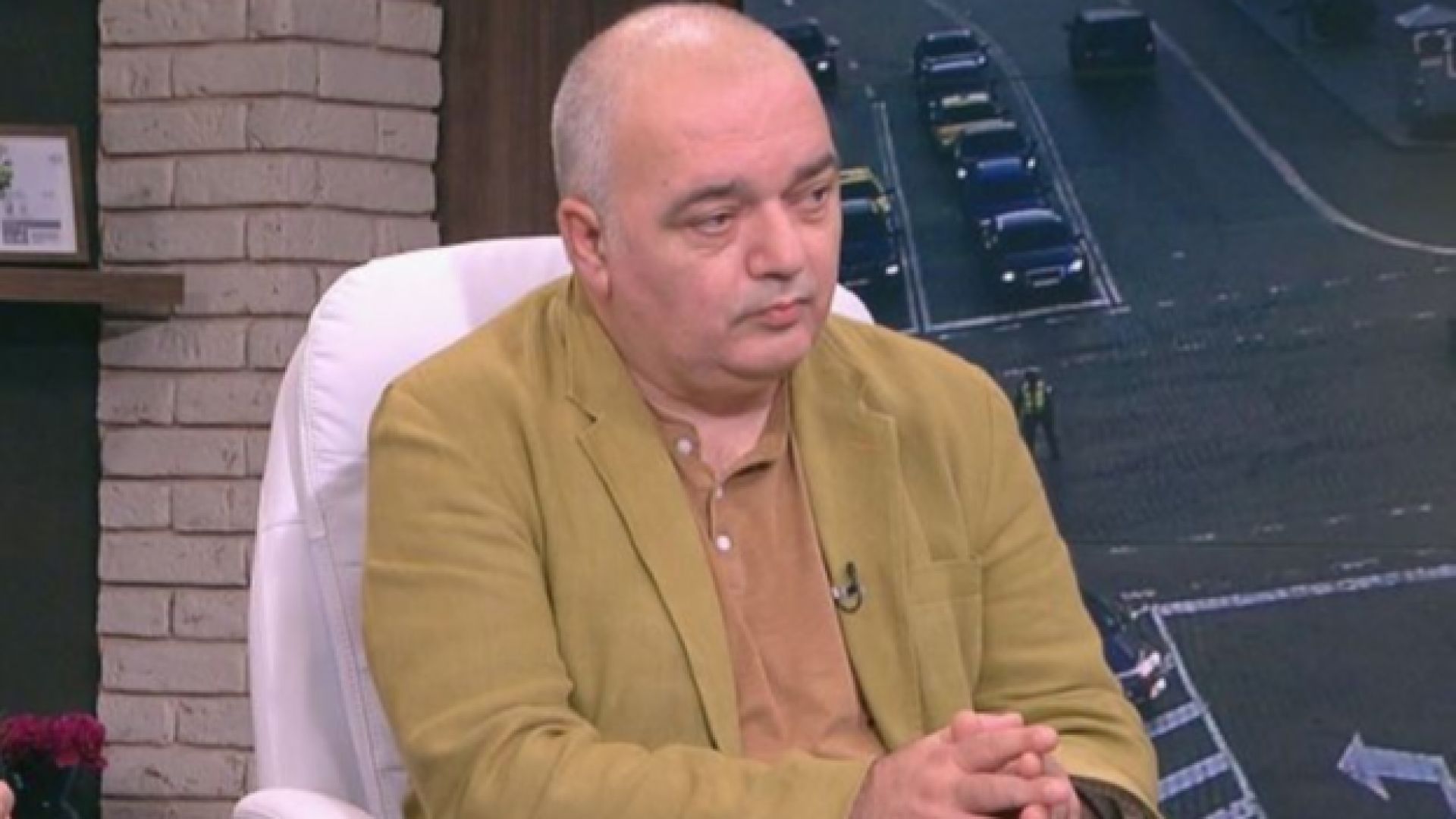 За транспортен министър се търси човек който да прокара две