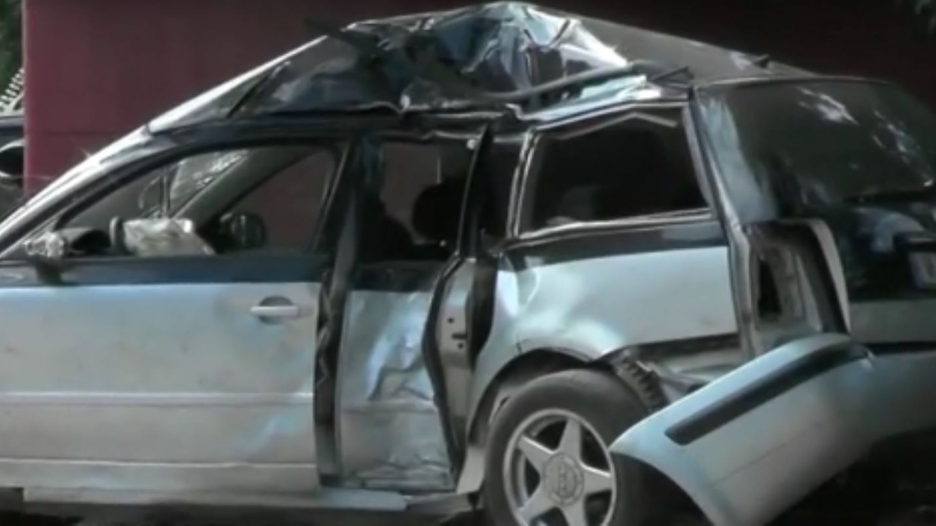 22 годишната жена която загина в катастрофа заедно с 2 годишната си