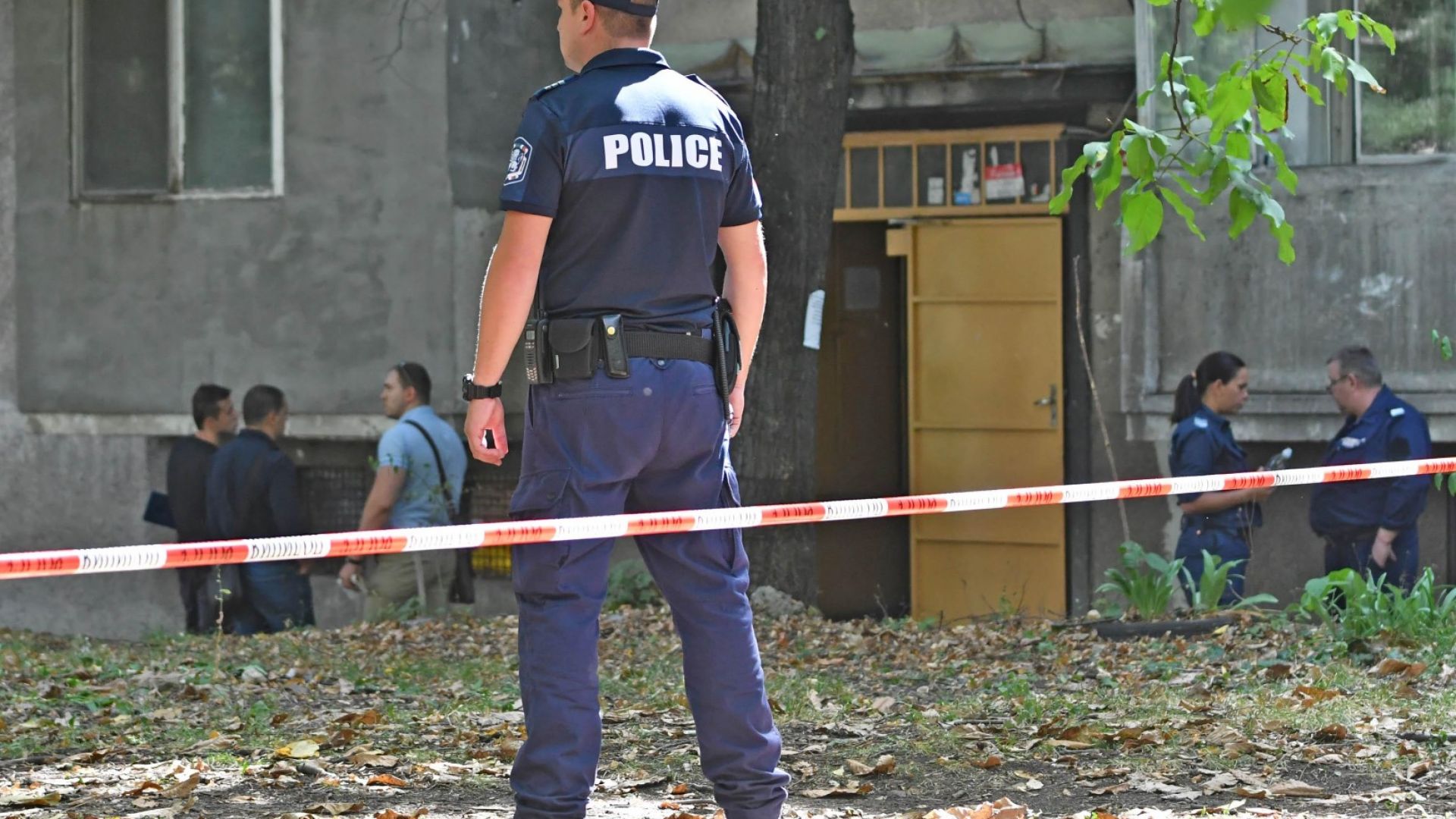 Полицаи след стрелбата по техен колега: МЗ да се погрижи за психичноболните 