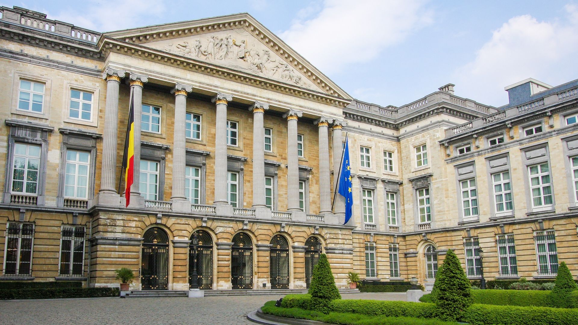 Белгийските законодатели се подготвят да премахнат абортите от списъка с