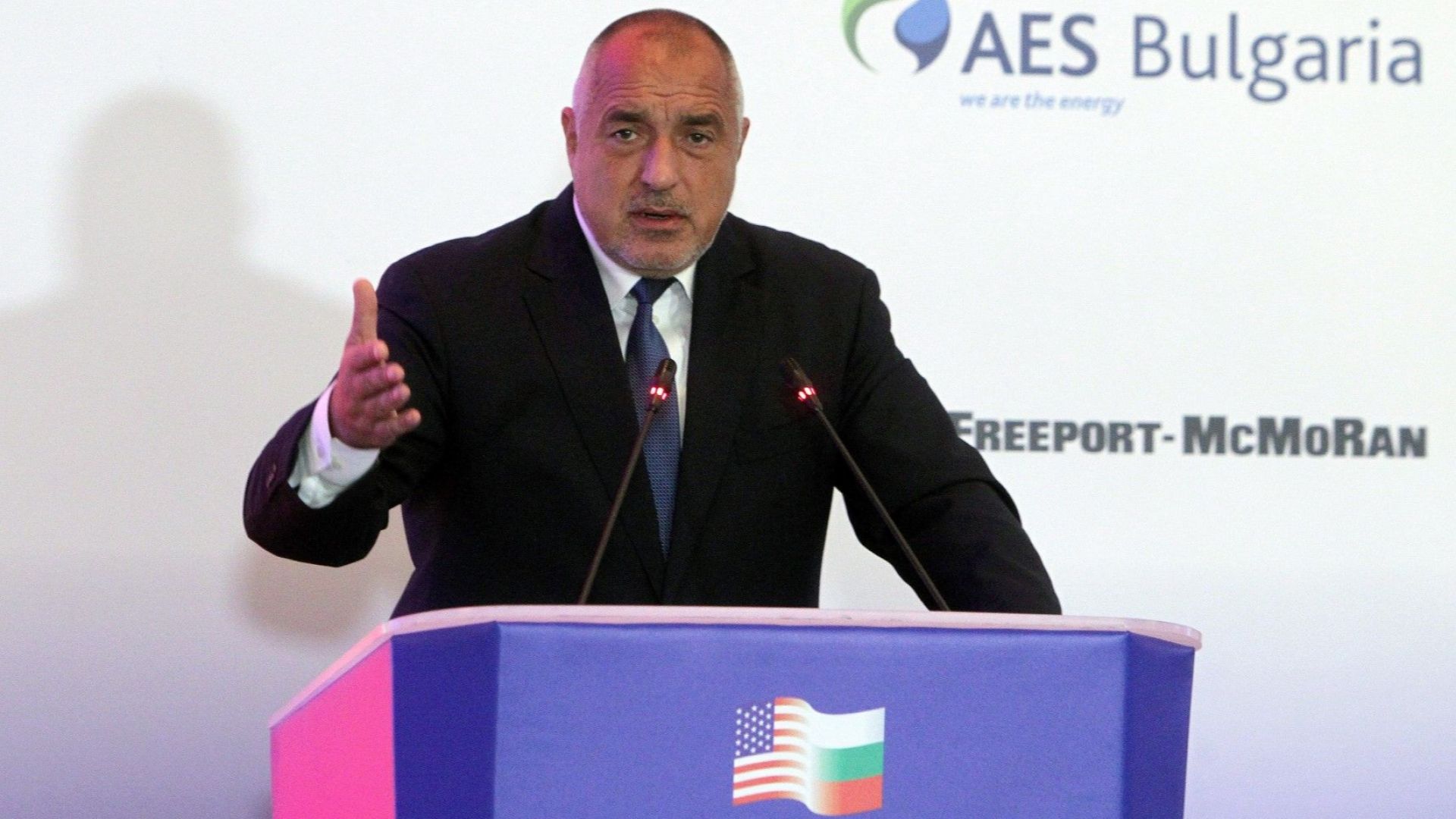 Моята идеология е че всяка страна външна граница на ЕС