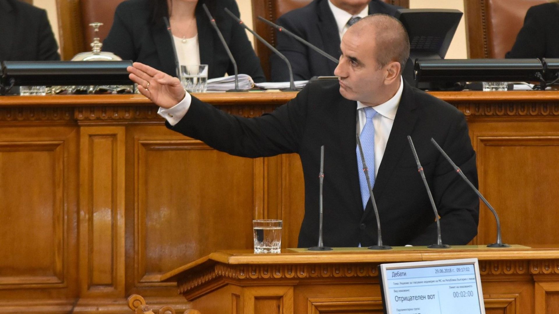 На Бойко Борисов ще е и решението дали вече освободеният