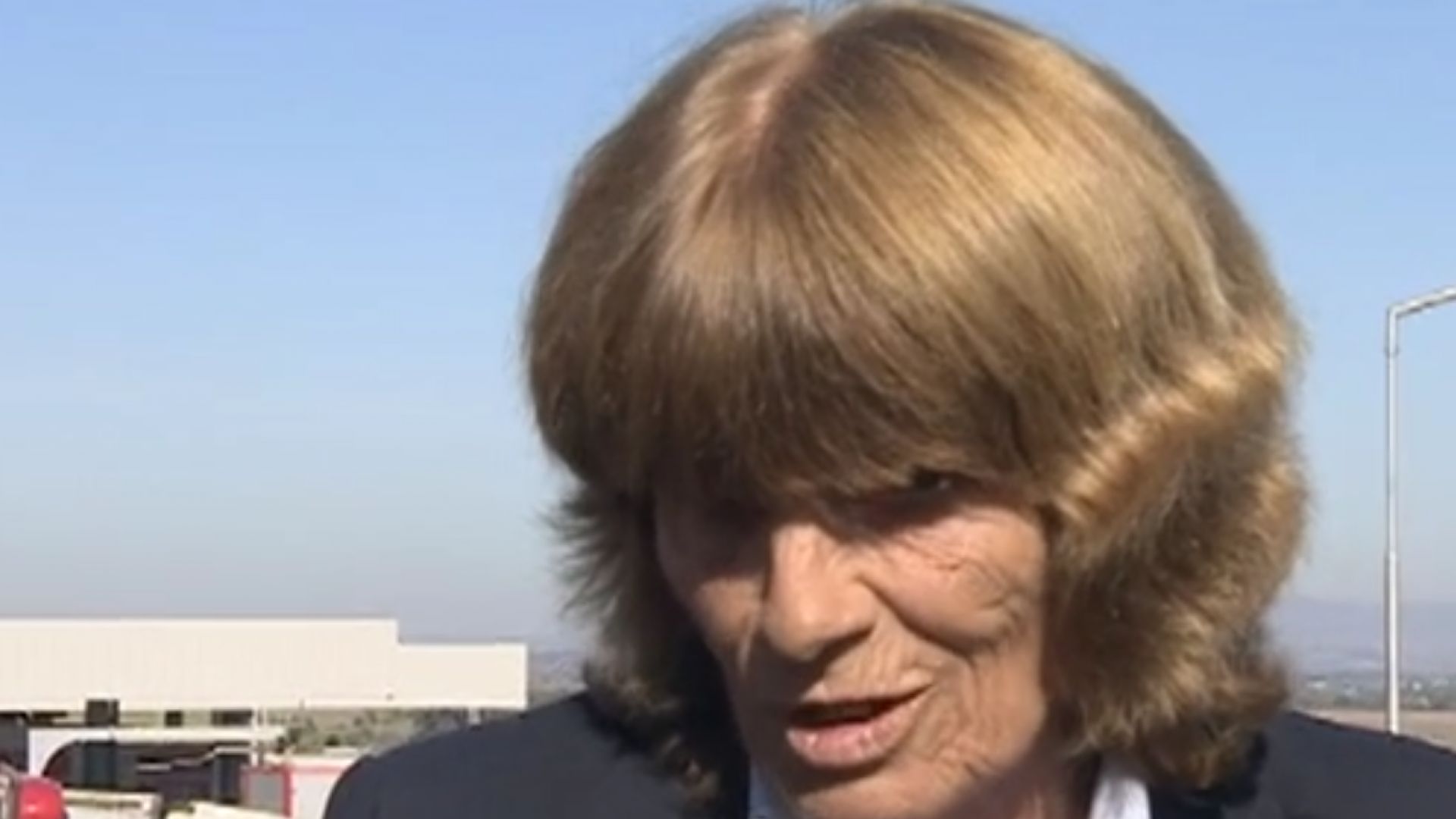 Скандал между нередовен пътник и контрольори в столичния градски транспорт