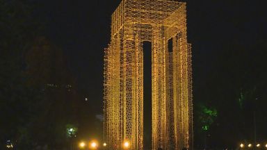"Бронзовата къща" най-сетне с ефектно осветление