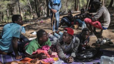 Тръмп предложил на Испания да вдигне стена през Сахара срещу мигранти