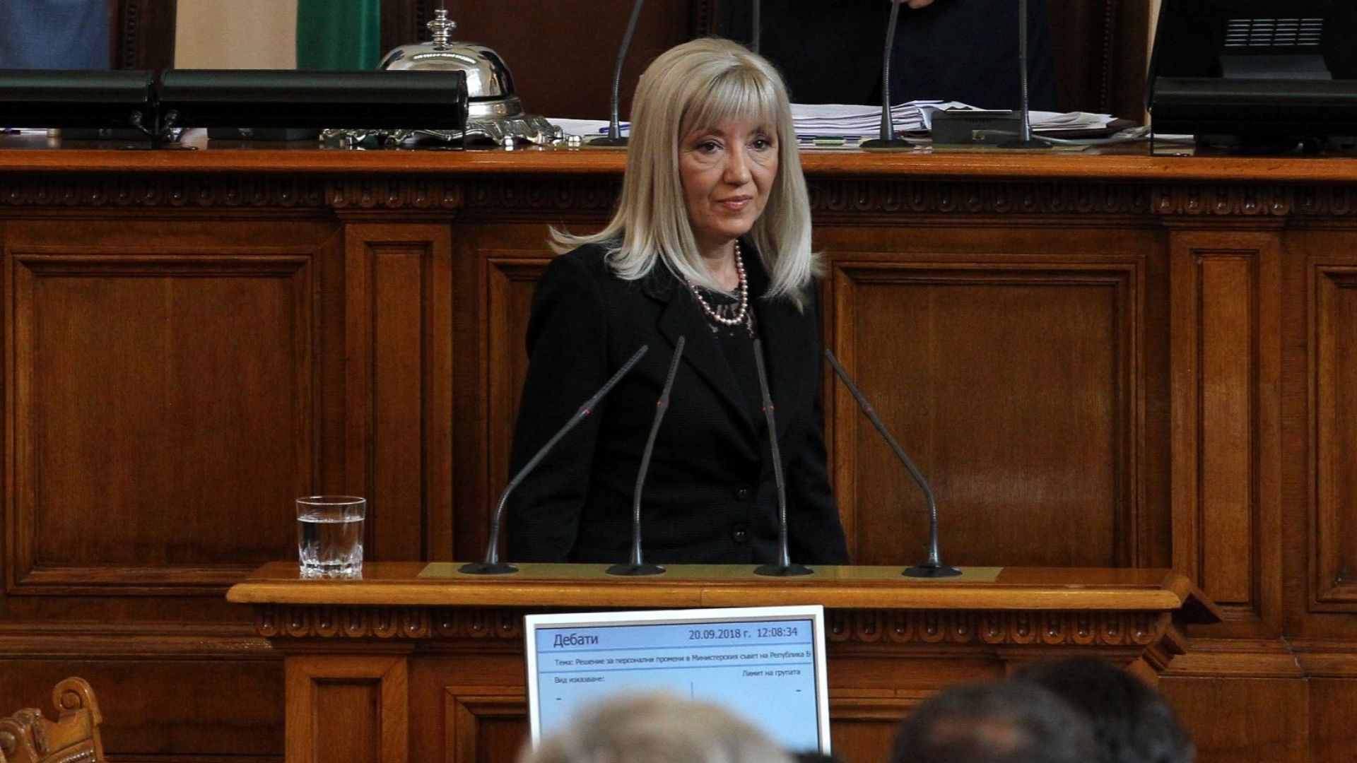 Новият министър на регионалното развитие и благоустройството Петя Аврамова която