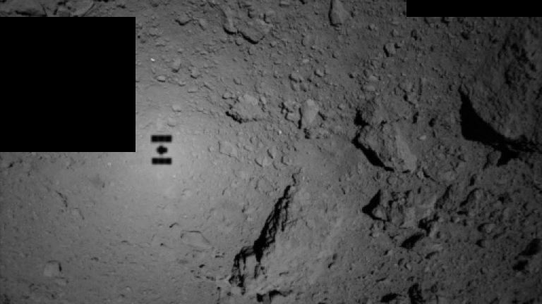 Япония спусна още един робот към астероида Рюгу