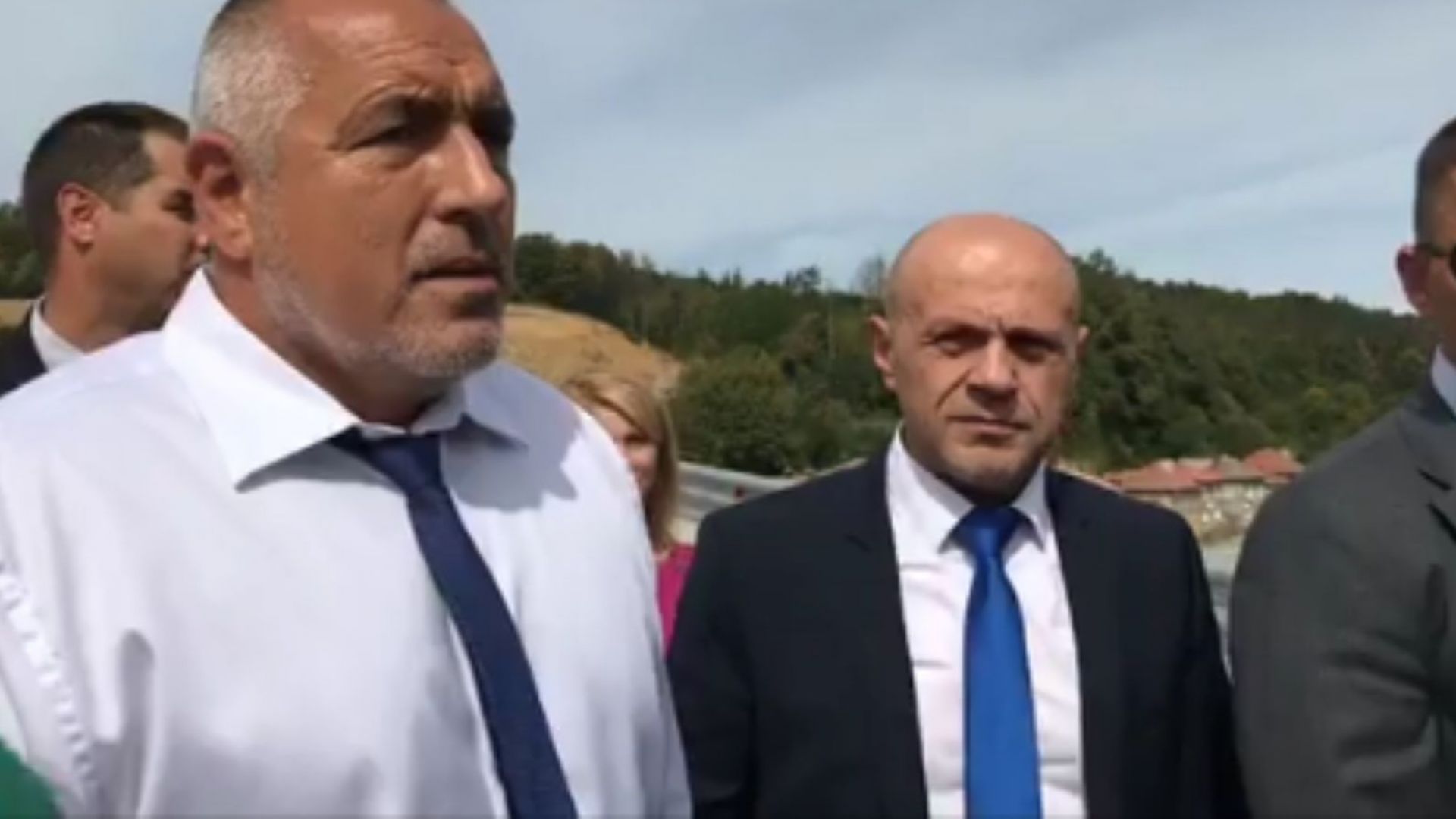 Ще съумеем тежкия трафик между Южна и Северна България да