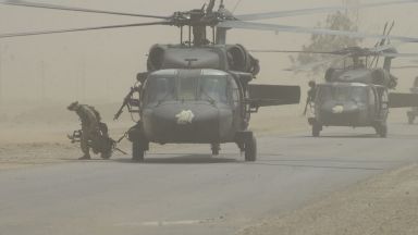 САЩ даряват хеликоптери Black Hawk на албанските ВВС
