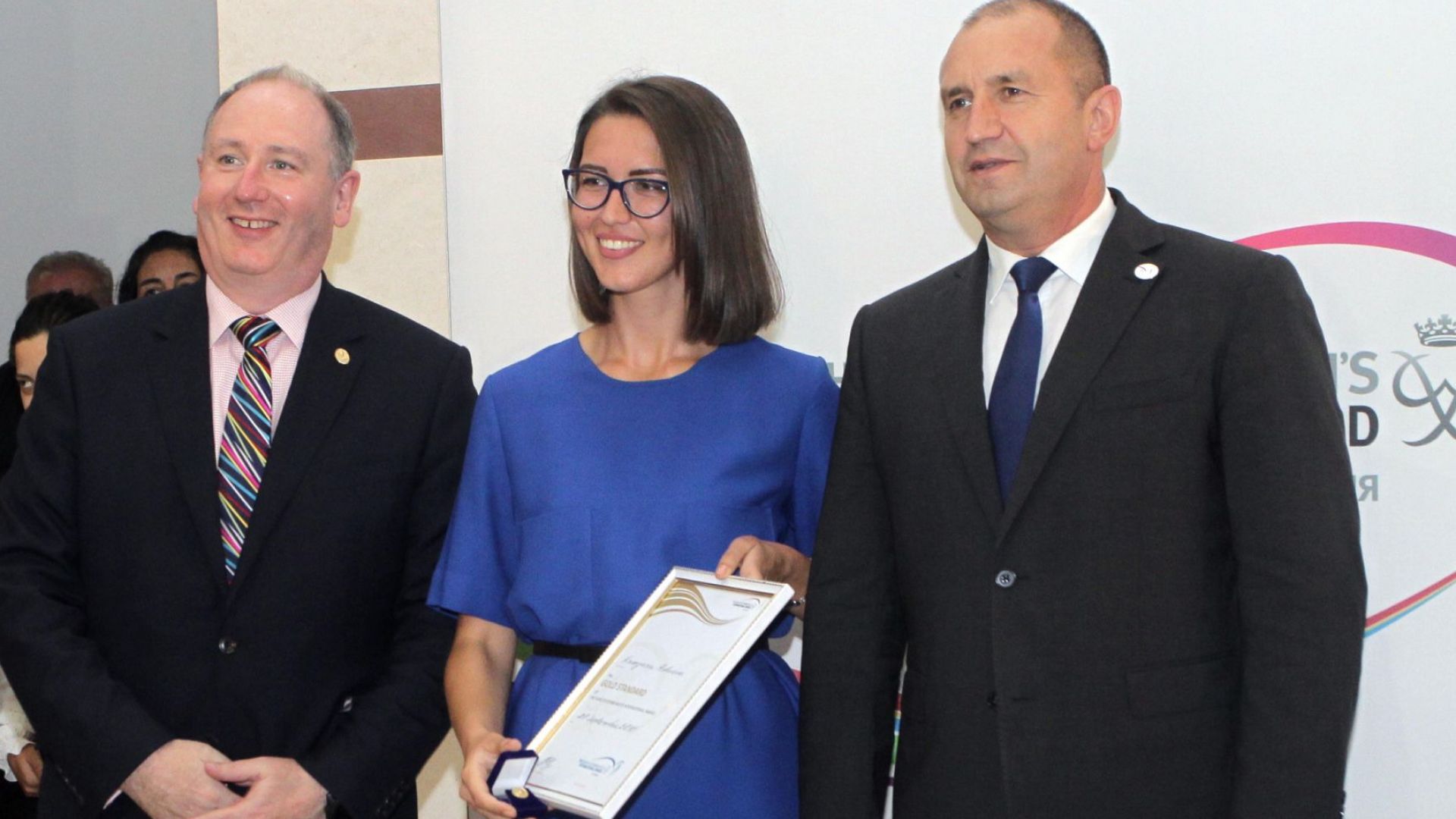 Важно е да преосмислим философията в образователната ни система да