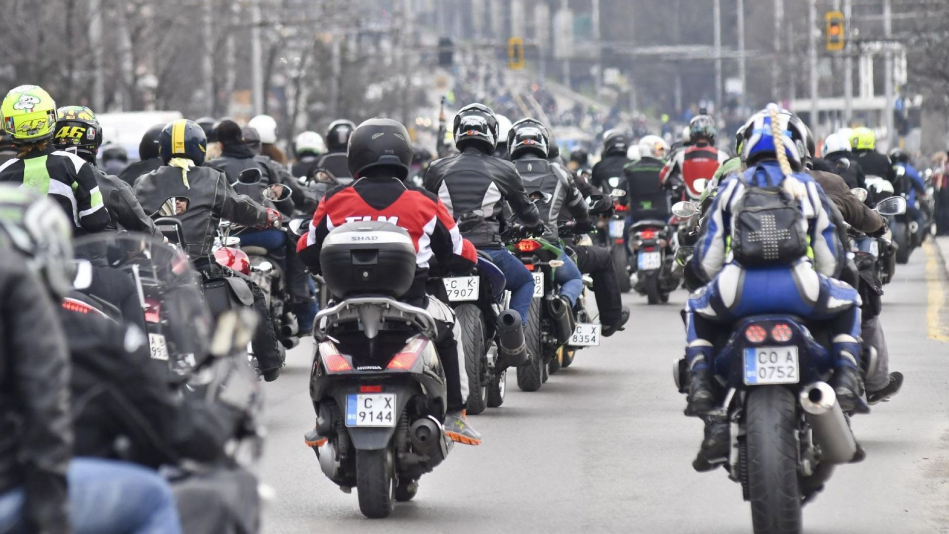 Над 10 000 моторa добро настроение и призив за безопасно