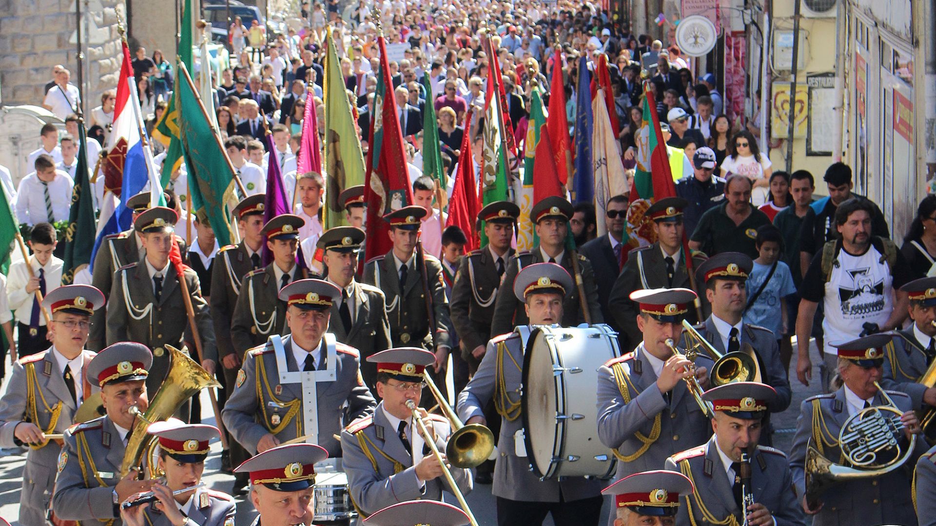Независимостта е може би най-силният и най-истинският български празник, каза