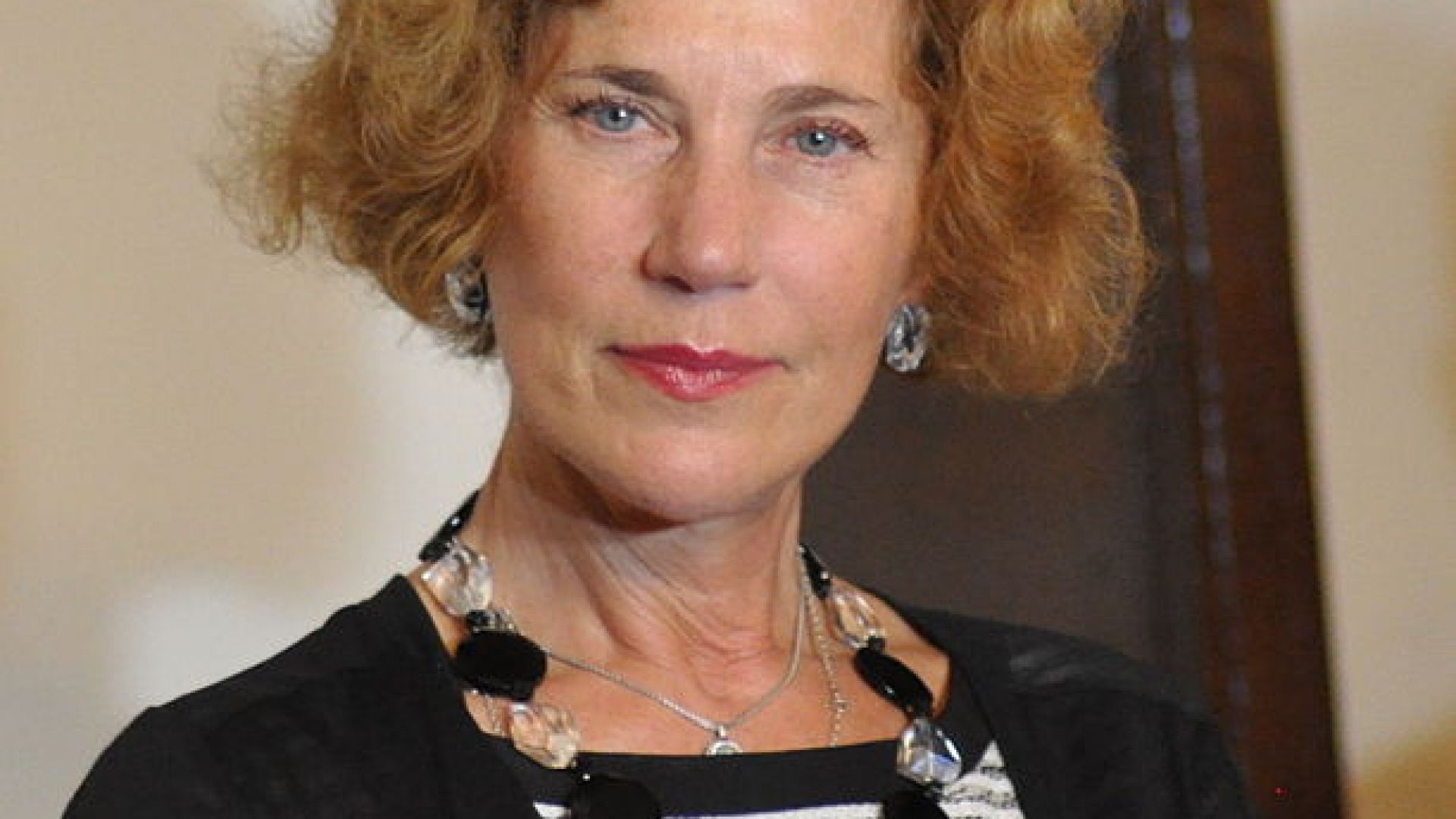 Истерията за среща между премиера Бойко Борисов и американския президент