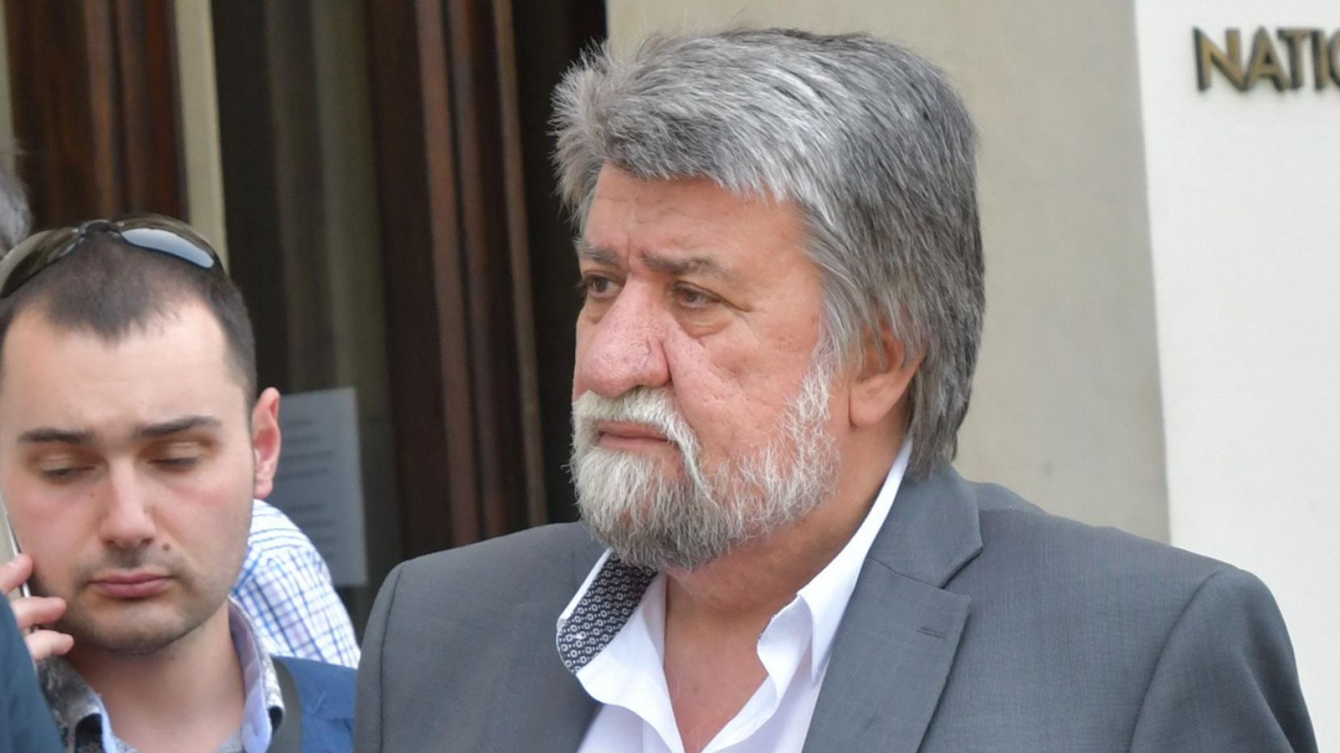 Ахмед Доган не е излизал от политиката за едни той