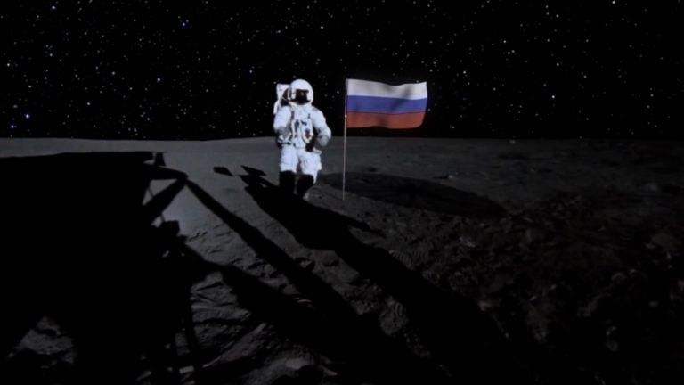 Русия обяви, че ще "завладее" Луната в 3 стъпки